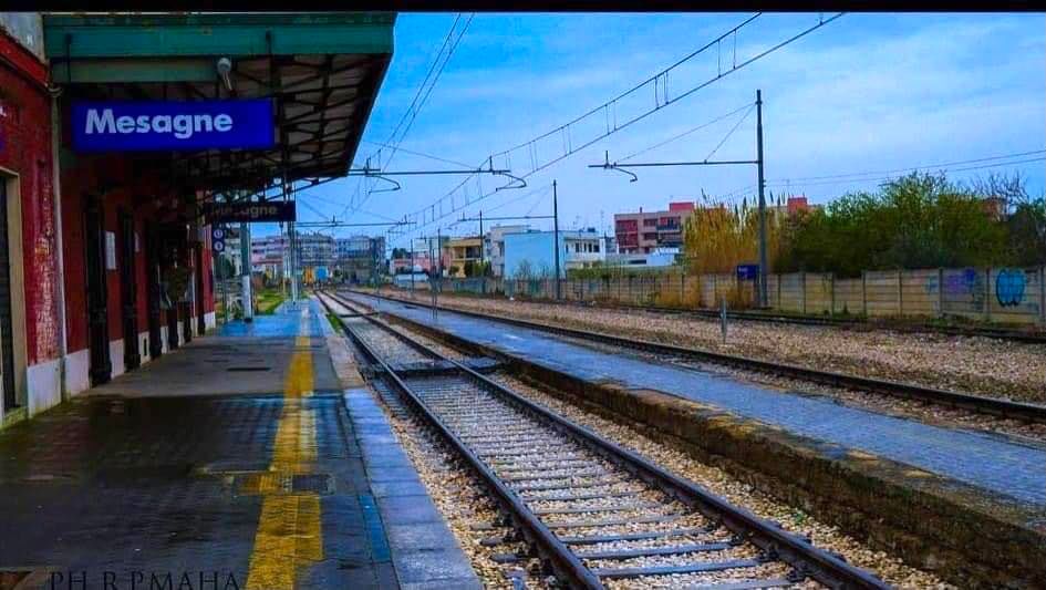 STAZIONE FERROVIARIA DI MESAGNE INTERNO