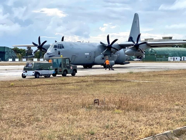 PARTITO DA BRINDISI AEREO CARGO PER GIORDANIA