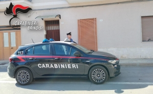 Arrestato per maltrattamenti in famiglia aggravati e lesioni personali