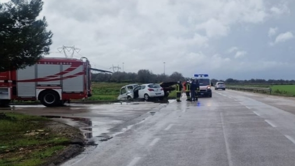 Mesagne. Incidente stradale con 3 feriti