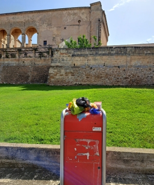 Cassonetti per le deiezioni canine