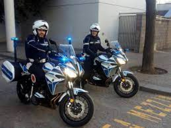 La polizia locale di Mesagne acquista due moto Yamaha Tracer 700 Police e relativo abbigliamento