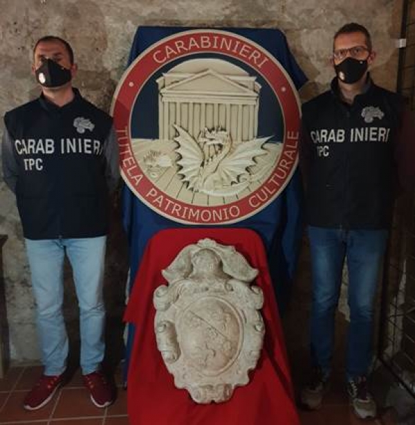 I carabinieri hanno recuperato 2009 reperti