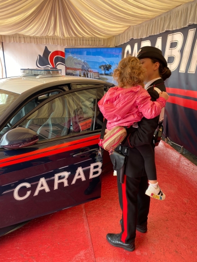 Cronoscalata “Fasano-Selva”. Numerosissimi visitatori allo stand dei Carabinieri