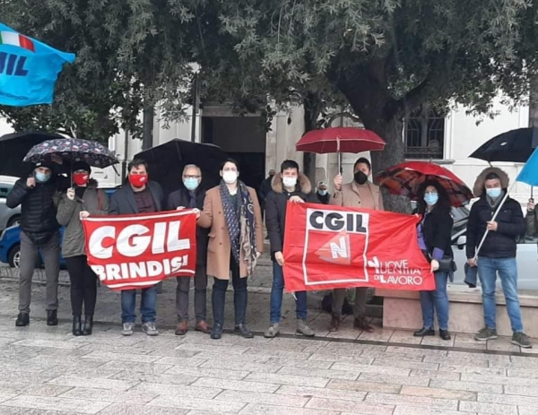 La Cgil manifesta a favore del decreto Zan