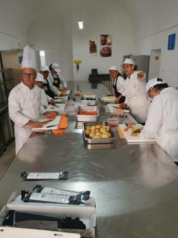 LA MED DI CEGLIE MESSAPICA (BR) OSPITA IL CORSO DI ALTA FORMAZIONE “IFTS” DI “TECNICO DELLA TRADIZIONE ENOGASTRONOMICA”