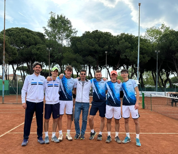 TENNIS, SERIE B1: IL CT BRINDISI IN RIMONTA SIGLA IL 3 A 3 CONTRO MARINA DI MASSA