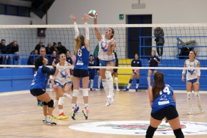 L&#039;Aurora Volley Brindisi manda al tappeto un combattivo Lightning Ostuni