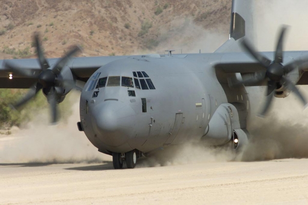 AEREI MILITARI – ARESTA (M5S) SU CONTRATTO PER MANUTENZIONE C-130J