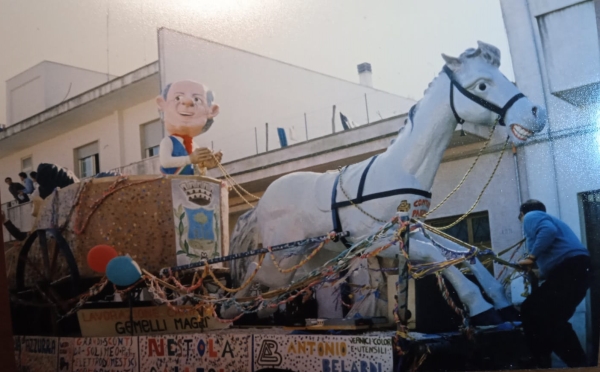 Carnevale a Mesagne, domenica 2 marzo la sfilata dei carri allegorici