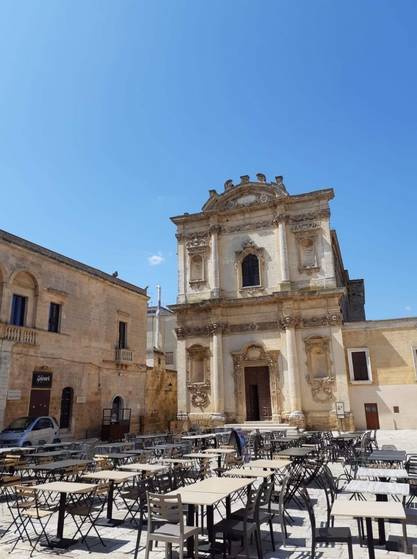 Mesagne. Da piazza Orsini Del Balzo a piazza Arrosticini al Balzo