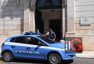 LA POLIZIA DI STATO ARRESTA UN PRESUNTO SPACCIATORE