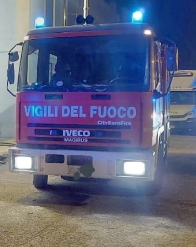 Mesagne. Fiamme nel centro dialisi