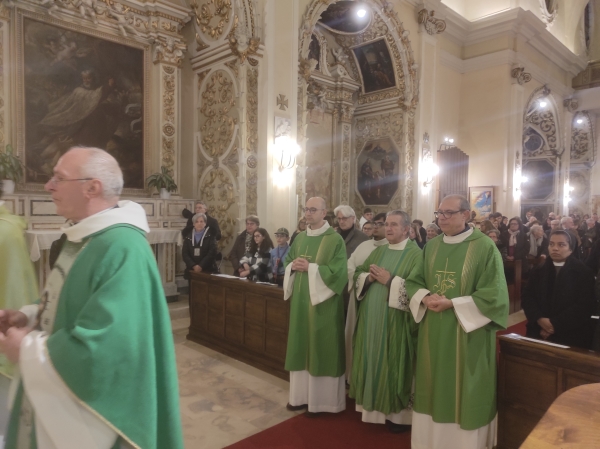 Mesagne. Giubileo della Speranza: La Celebrazione alla Basilica del Carmine