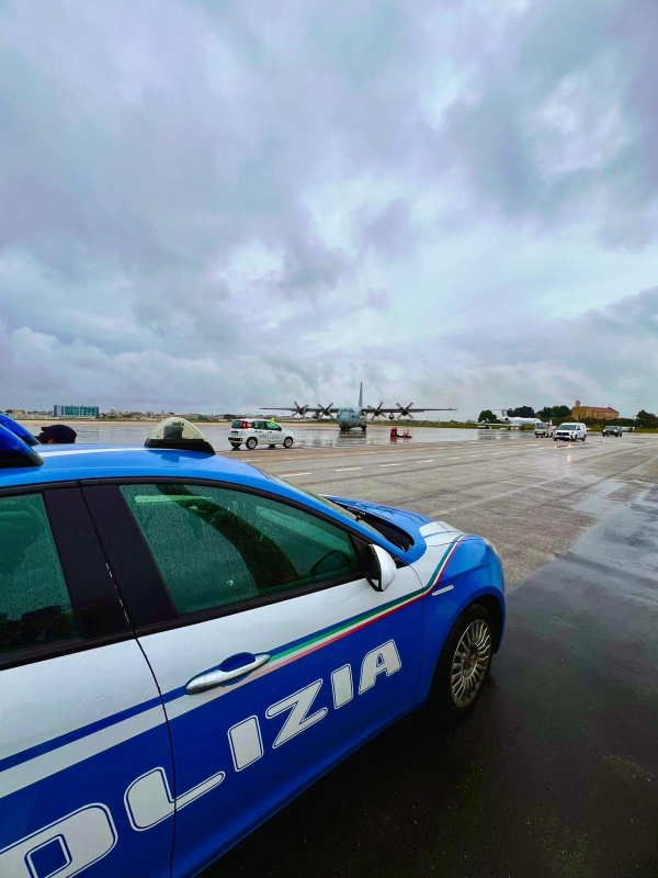 Aeroporto di Brindisi. Tentativi di furto di autovetture sventati dalla Polizia di Stato