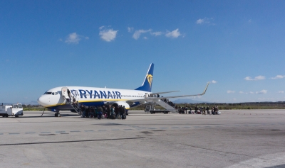 Cinque ore di ritardo per i voli Ryanair Bergamo Brindisi e ritorno, ai viaggiatori 250 euro