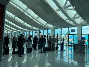 Aeroporti di Puglia. Quasi 600mila passeggeri tra Bari e Brindisi