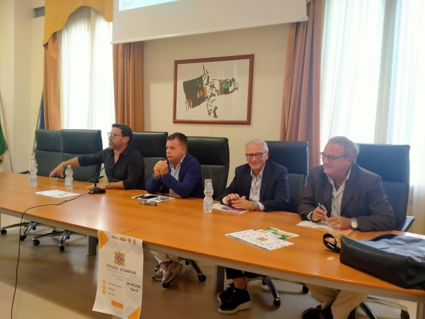 Presentato il progetto “Valorizzazione delle Botteghe Storiche”