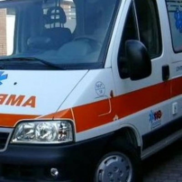 Mesagne. Ex segretario scolastico muore tra i passanti