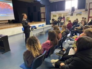 I Carabinieri incontrano gli studenti