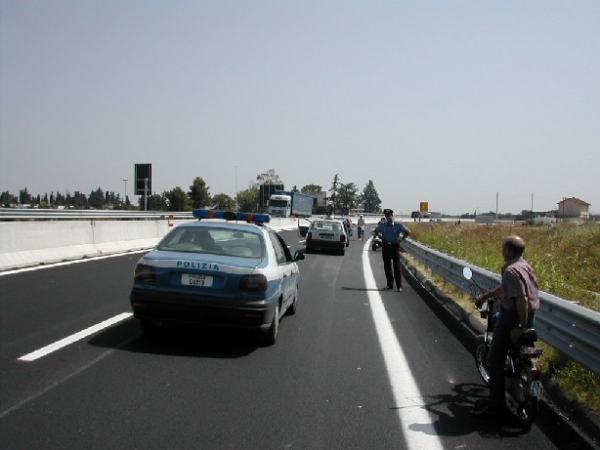 Grave incidente sulla Statale 7, direzione Brindisi