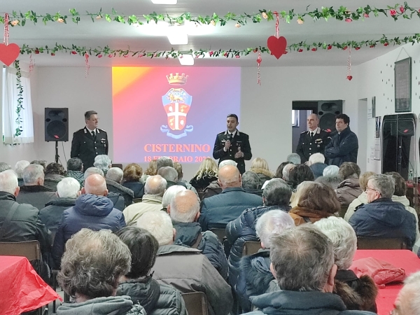 NATALE. CARABINIERI E ANZIANI INSIEME CONTRO LE TRUFFE