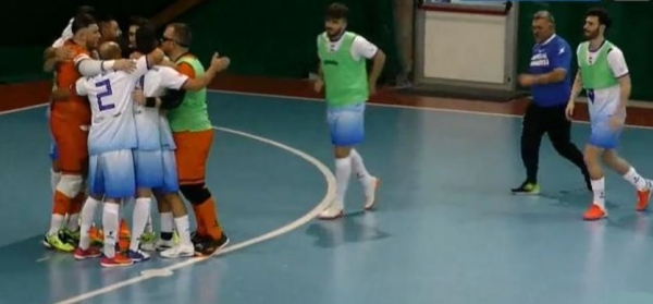 FUTSAL, VITTORIA BAGNATA PER I BIANCOAZZURRI