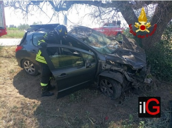 Mesagne. Grave incidente stradale, uomo trasportato in ospedale