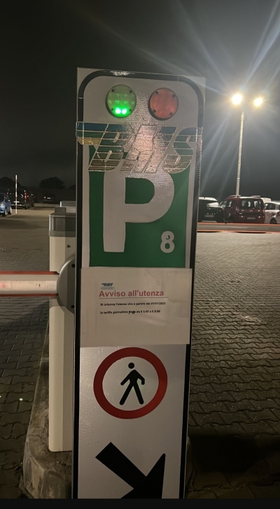 Parcheggio Aeroporto del Salento. Costi troppo alti