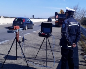 AUTOVELOX SULLA BRINDISI – LECCE NON OMOLOGATO NE’ TARATO:  LA MULTA E’ NULLA