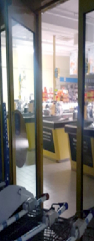 Tenta di rubare in un supermercato, bloccato dai vigilantes della Sicuritalia