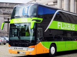 Brindisi: FlixBus rafforza l’offerta per l’estate