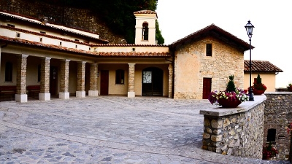 Greccio, Santuario del presepe realizzato da San Francesco nel 1223