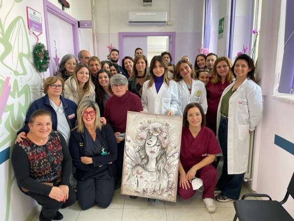 Pta di San Pietro Vernotico, le pazienti della Senologia donano un quadro dell’artista Arianna Margiotta