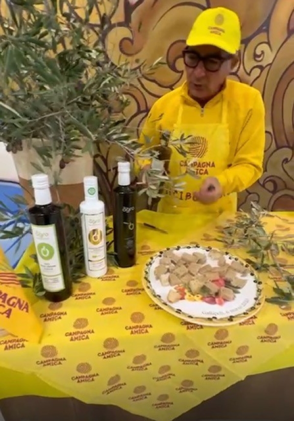 CONSUMI: COLDIRETTI PUGLIA, OLIO REGALO GASTRONOMICO PIÙ GETTONATO A NATALE