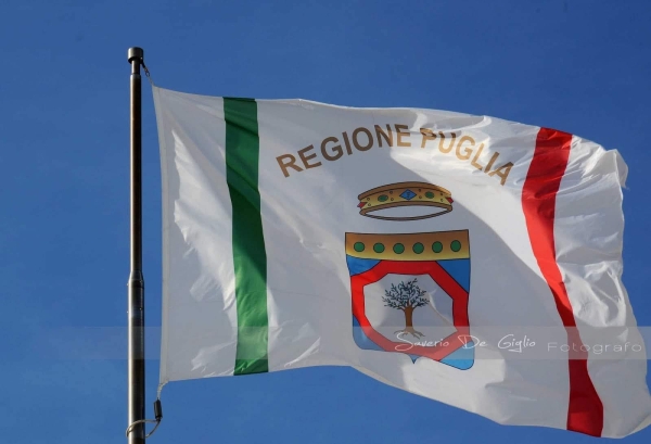 Oltre 400mila euro per missione-lampo Regione Puglia a Miami