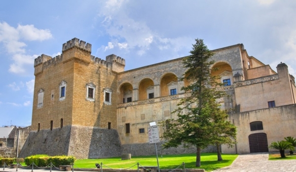 Le visite guidate gratuite al Castello di Mesagne e i percorsi tematici da febbraio ad aprile