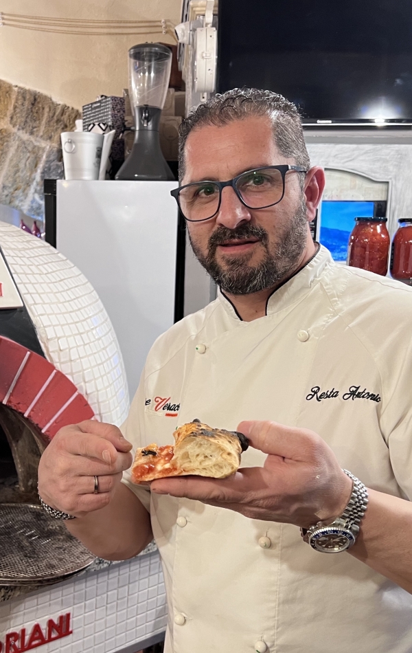 Un pizzaiolo mesagnese in finale del Campionato del Mondo di Pizza 2023