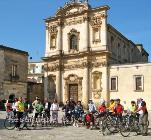 Con i cicloamici &quot;Pedalare è dolce come il miele&quot;