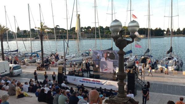 PARTITA LA XIII REGATA BRINDISI-VALONA: RECORD DI ISCRIZIONI